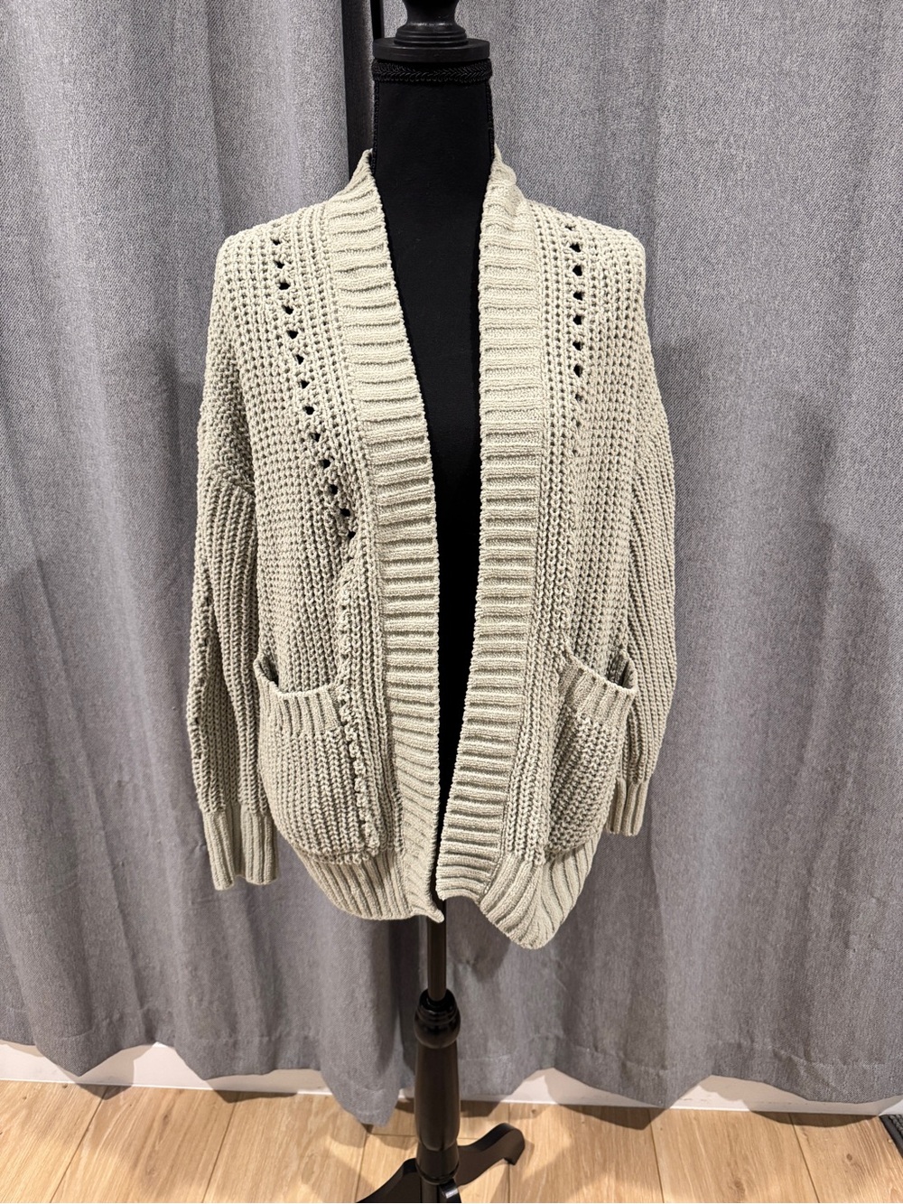 NWT-American Eagle Open-Front Cream Knit Cardigan Sweater